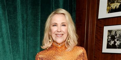 Catherine O'Hara's Beauty Routine And Tips.